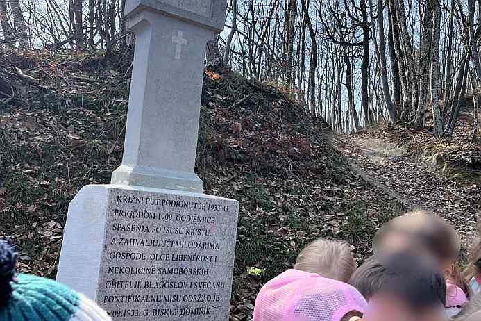 S Isusom putem križa