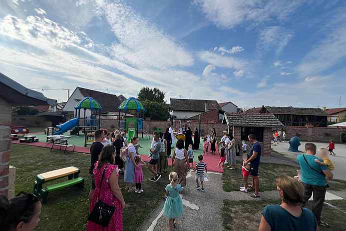 Blagoslov igrališta i obnovljenih prostorija vrtića