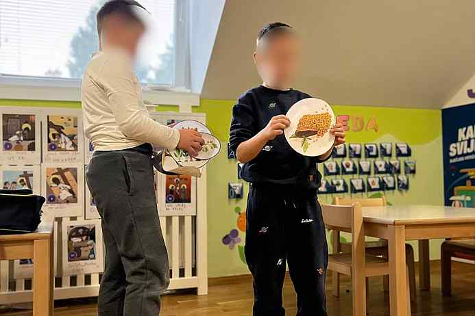 Prispodoba o gorušićinom zrnu